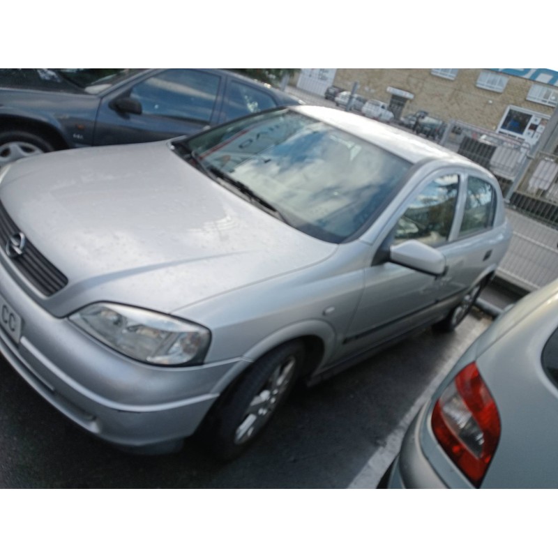 opel astra g berlina del año 1999