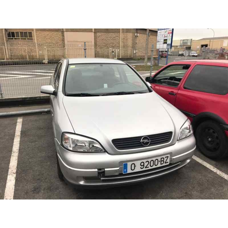 opel astra g berlina del año 1998