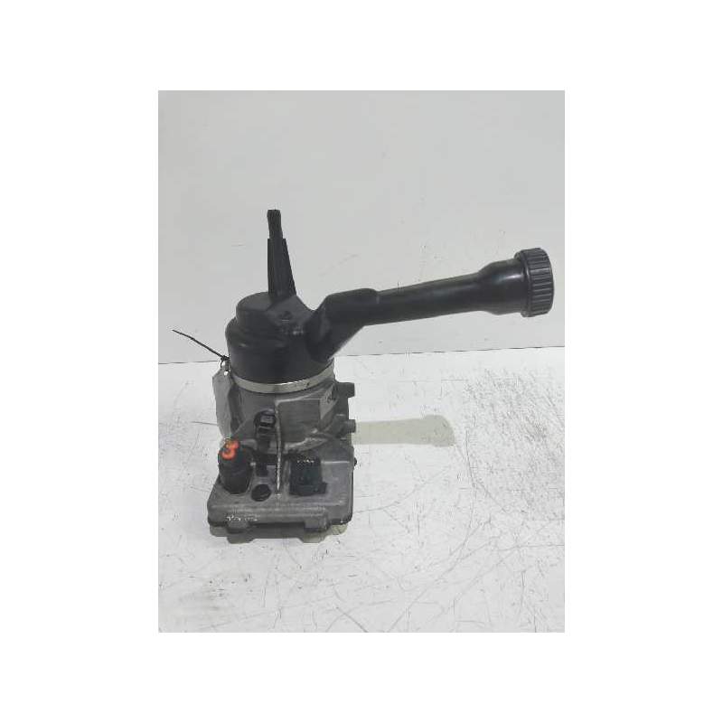 Recambio de bomba direccion para peugeot 308 confort referencia OEM IAM A0015817  2007