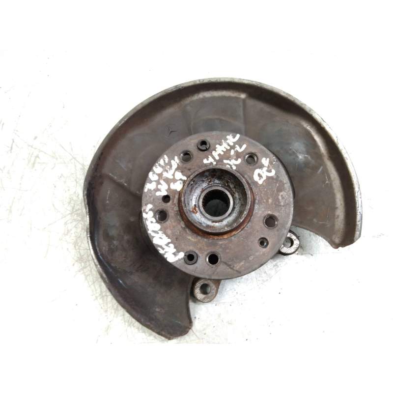 Recambio de mangueta delantera derecha para mercedes-benz clase e (w124) berlina 3.0 turbodiesel cat referencia OEM IAM   