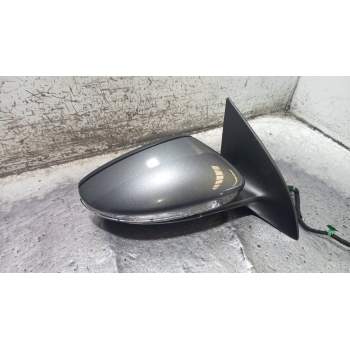 RETROVISOR DERECHO ELECTRICO