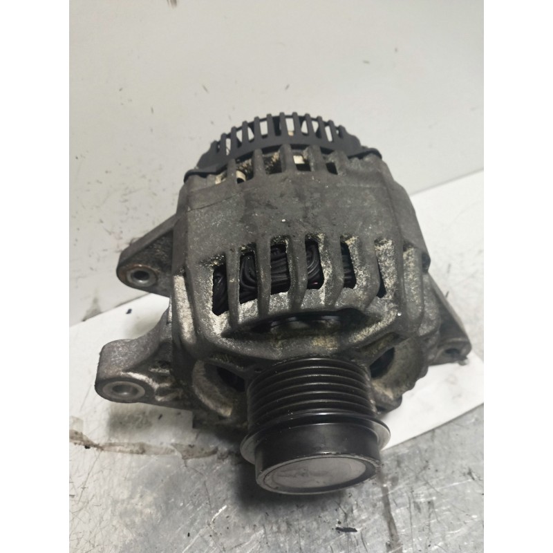 Recambio de alternador para toyota auris luna+ referencia OEM IAM 270600T010  