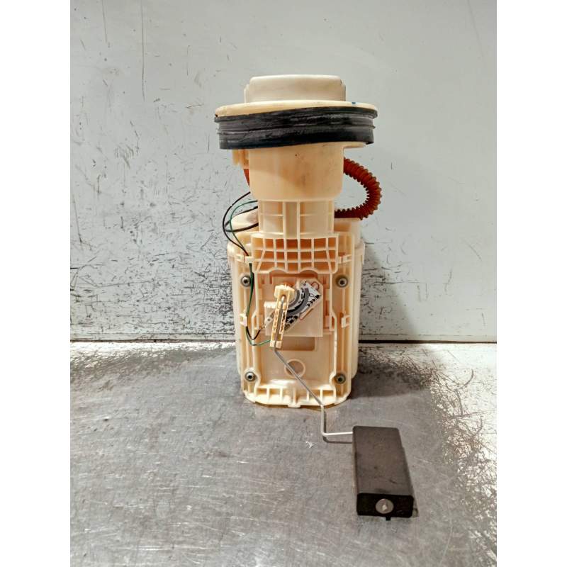 Recambio de bomba combustible para seat leon (1m1) 1.6 16 v referencia OEM IAM 1J0919051H 228233001003 