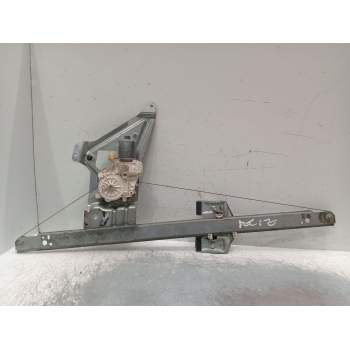 ELEVALUNAS DELANTERO IZQUIERDO A9067200046LH 5P 