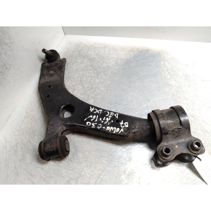 Recambio de brazo suspension inferior delantero derecho para volvo c30 1.6 cat referencia OEM IAM   