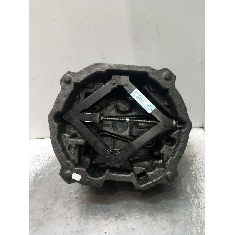 Recambio de gato para peugeot 407 (6d_) 1.8 (6d6fzb) referencia OEM IAM   2004