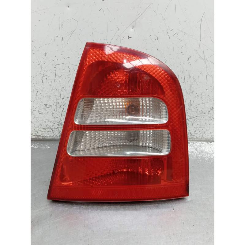 Recambio de piloto trasero derecho para skoda octavia i (1u2) 1.9 tdi referencia OEM IAM   1997