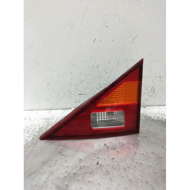 Recambio de piloto trasero derecho interior para ssangyong rodius i 2.7 xdi referencia OEM IAM   2005