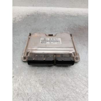 CENTRALITA MOTOR UCE 0281010977 038906019HJ 