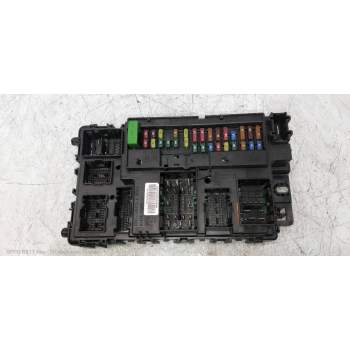 CAJA RELES / FUSIBLES FU5T15604CAL A2C7438291250 