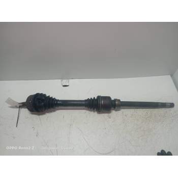 TRANSMISION DELANTERA DERECHA 21TD 1995