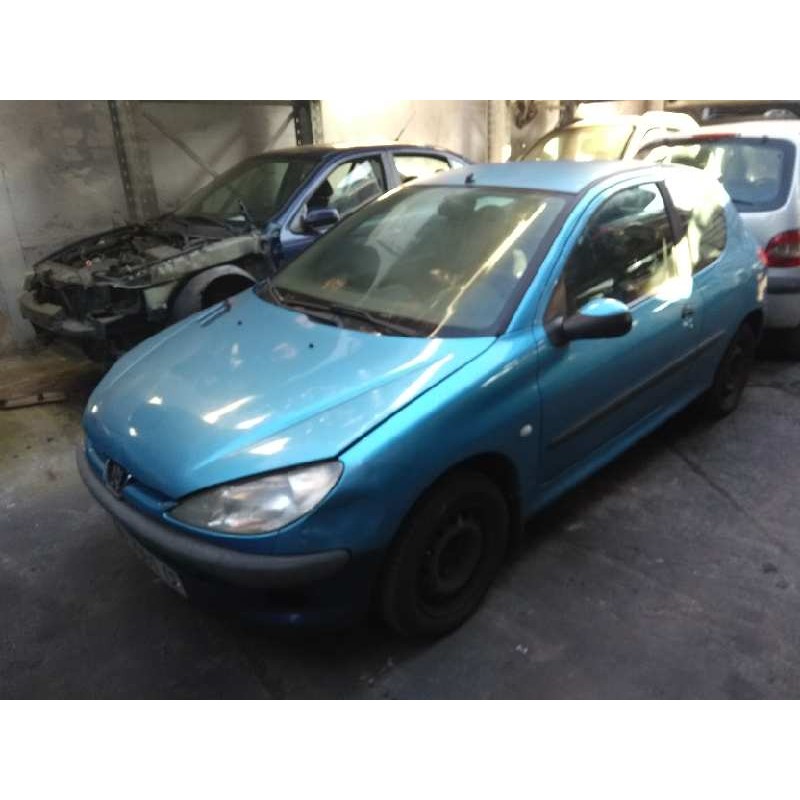 peugeot 206 berlina del año 1999