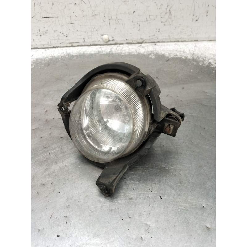 Recambio de faro antiniebla izquierdo para ssangyong rodius i 2.7 xdi referencia OEM IAM   2005