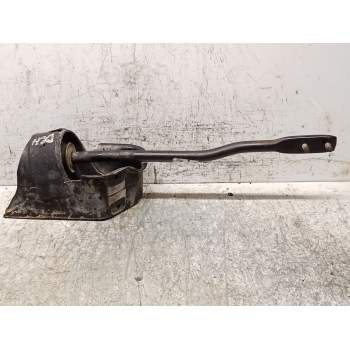 BRAZO SUSPENSION SUPERIOR TRASERO DERECHO 