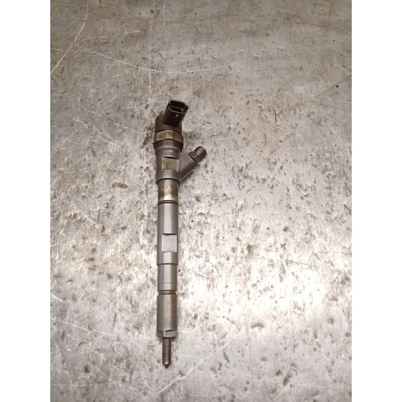 Recambio de inyector para kia sorento i (jc) 2.5 crdi referencia OEM IAM 0445110186 338004A160 BOSCH