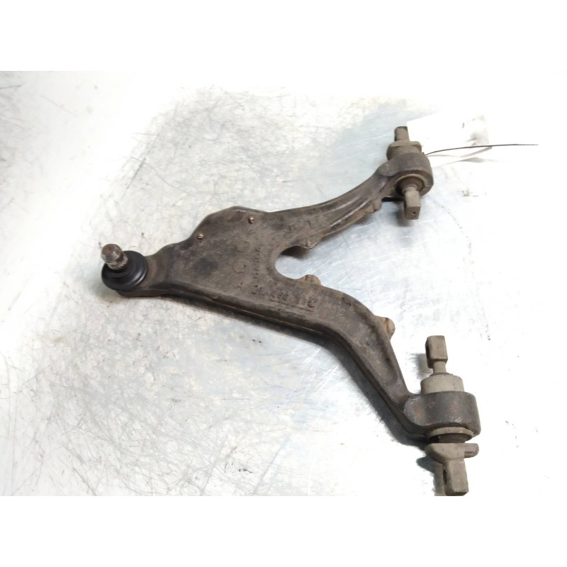 Recambio de brazo suspension inferior delantero izquierdo para volvo v70 familiar 2.5 turbodiesel referencia OEM IAM   