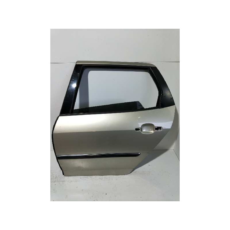 Recambio de puerta trasera izquierda para peugeot 407 sw st sport pack referencia OEM IAM  5 PUERTAS RANCHERA 