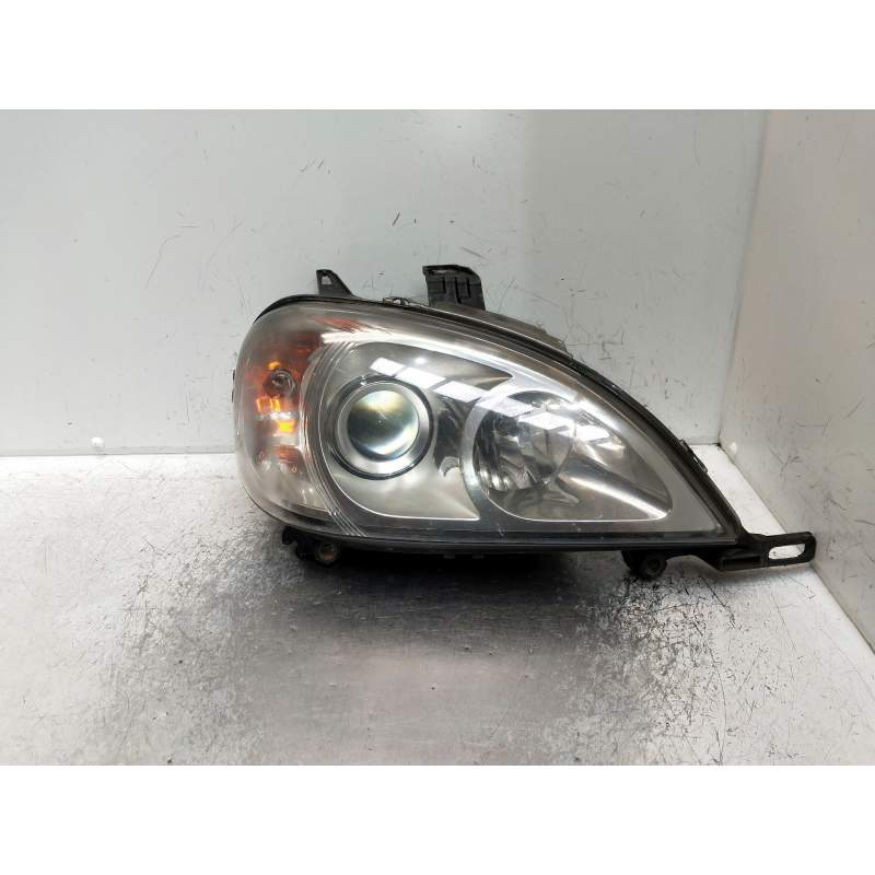 Recambio de faro derecho para mercedes-benz clase m (w163) referencia OEM IAM 22315600  XENON