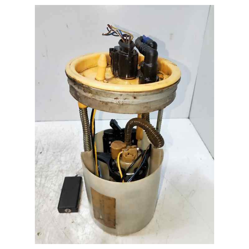 Recambio de bomba combustible para seat ibiza (6j5) 1.9 tdi referencia OEM IAM 6R0919050 A2C53297561 SIEMENS AFORADOR