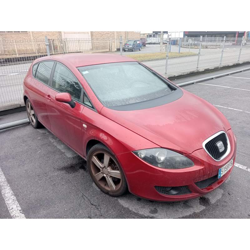 SEAT LEON (1P1)