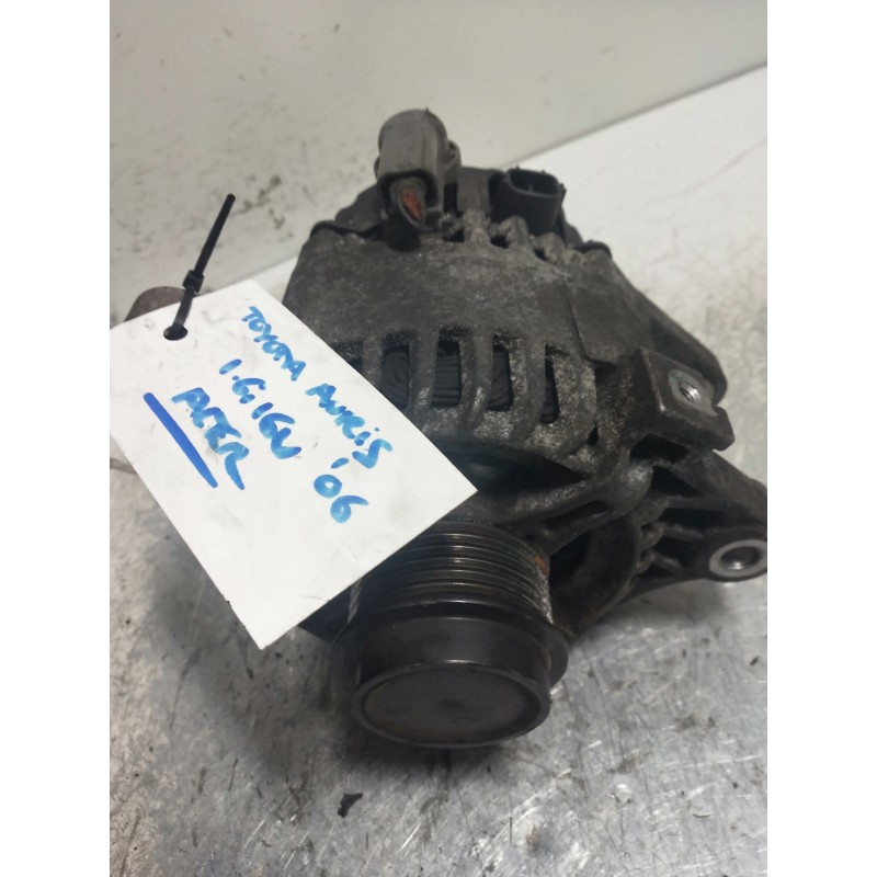 Recambio de alternador para toyota auris luna+ referencia OEM IAM 270600T010  