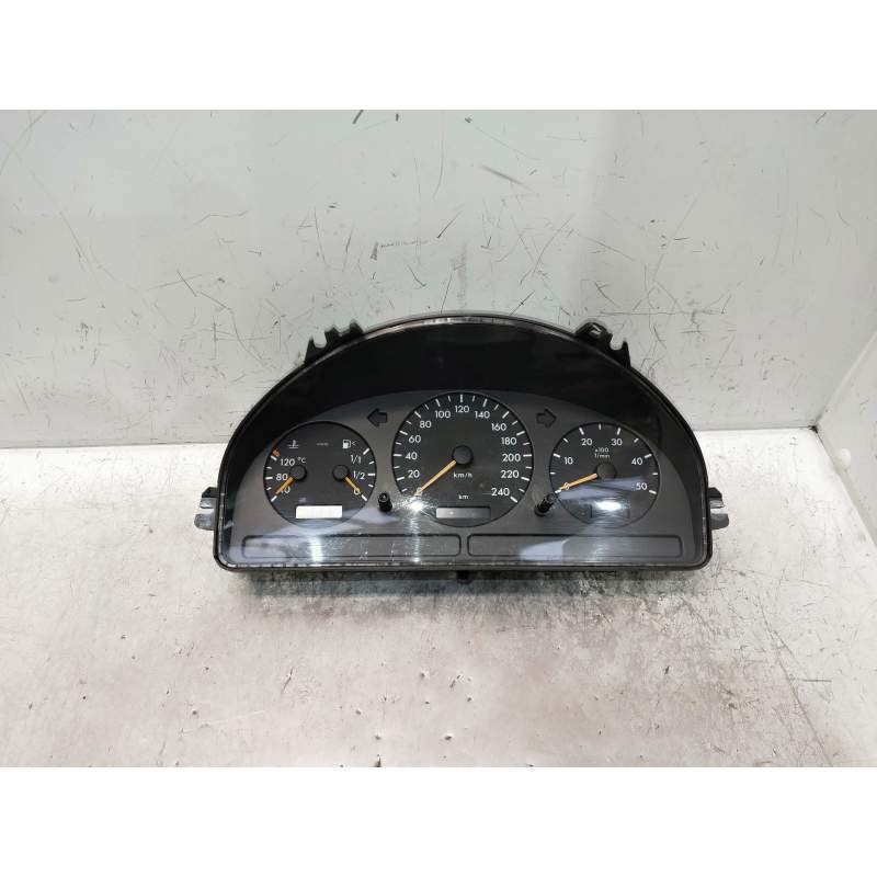 Recambio de cuadro instrumentos para mercedes-benz clase m (w163) referencia OEM IAM A1635404011 123788324 