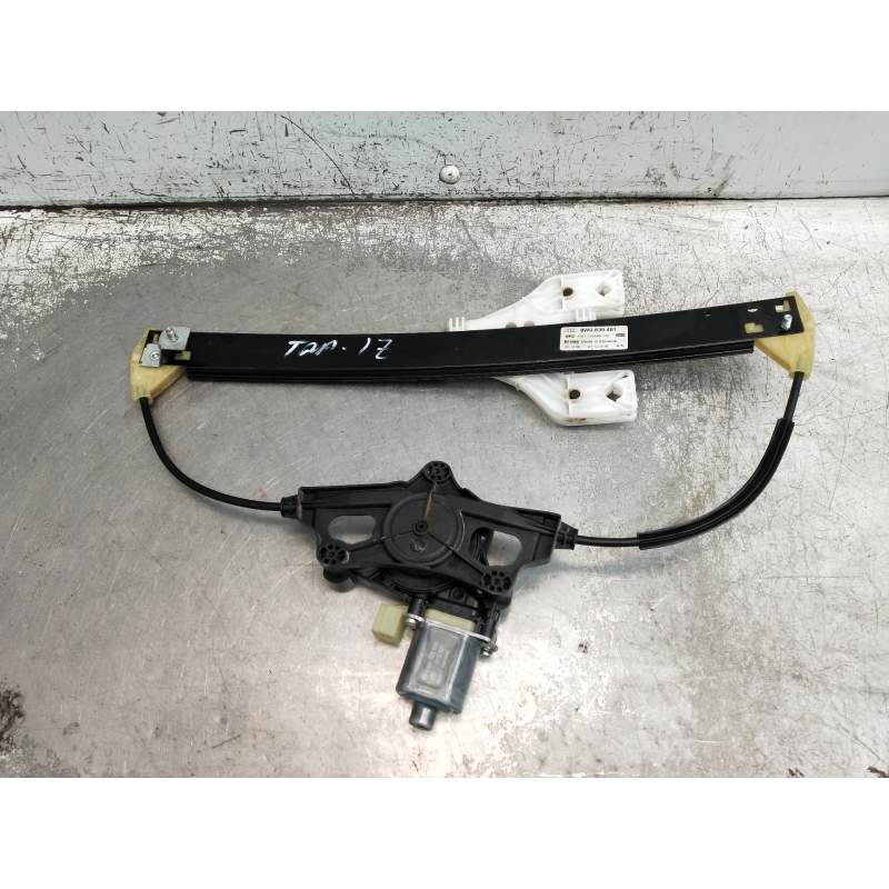 Recambio de elevalunas trasero izquierdo para audi a4 berlina (8w2) design edition referencia OEM IAM 8W0839461 1021C28049104 4P