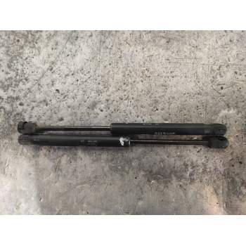 AMORTIGUADORES MALETERO / PORTON 817712G000 2006
