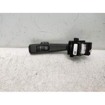 MANDO LUCES 31456045 