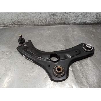 BRAZO SUSPENSION INFERIOR DELANTERO DERECHO 10G 2019