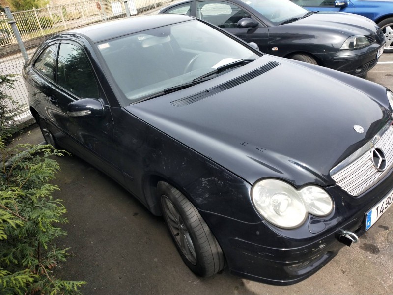 mercedes clase c (w203) sportcoupe del año 2006