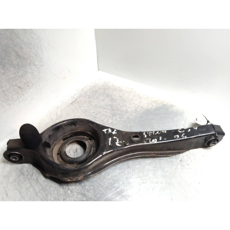 Recambio de brazo suspension inferior trasero izquierdo para volvo c30 2.0 16v cat referencia OEM IAM   