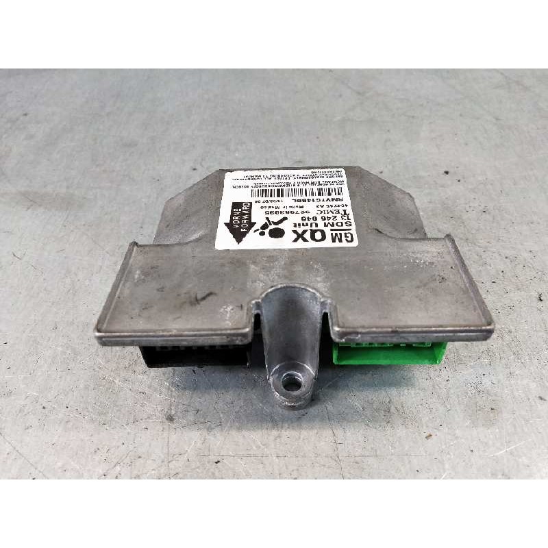 Recambio de centralita airbag para opel zafira b 1.8 16v referencia OEM IAM 13246046 327963935 