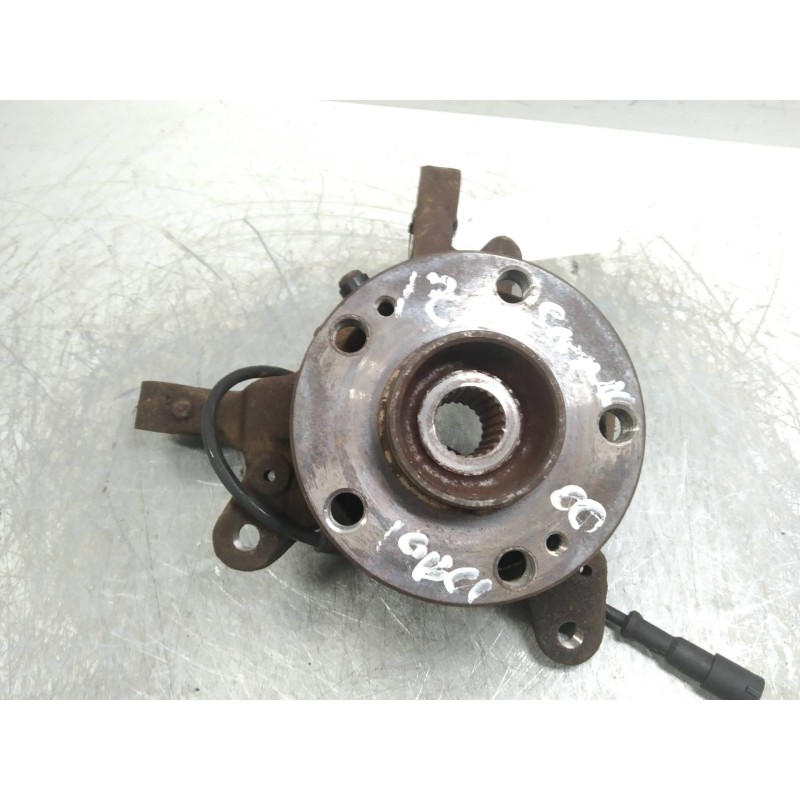 Recambio de mangueta delantera izquierda para renault scenic rx4 (ja0) 1.9 dci referencia OEM IAM   