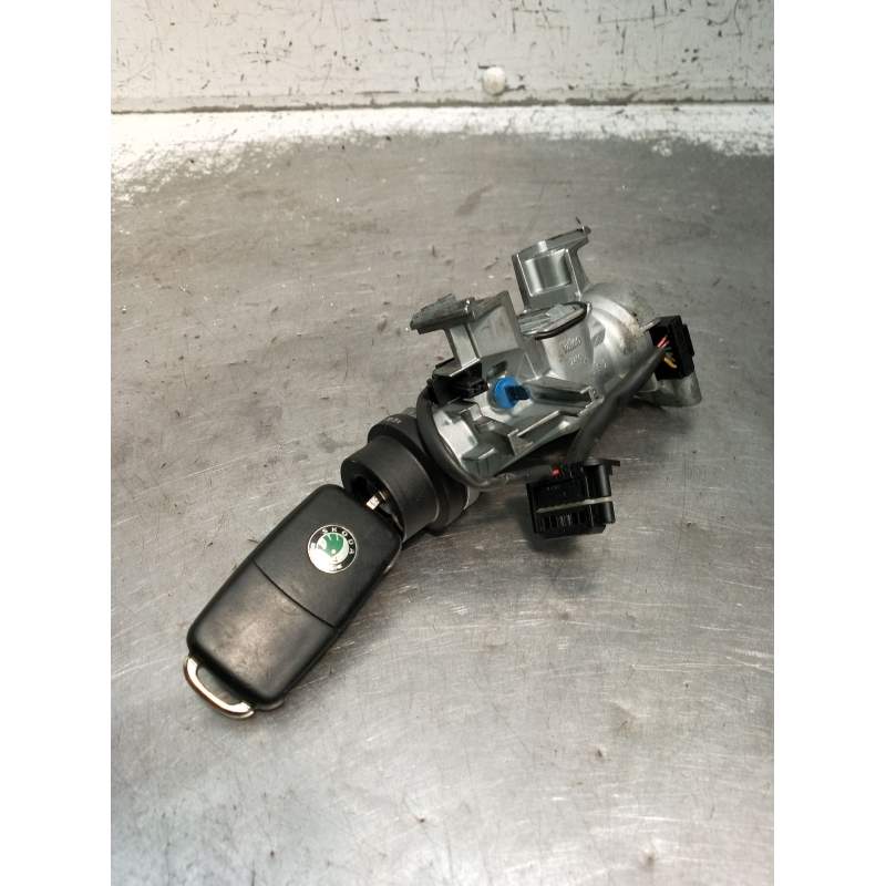 Recambio de conmutador de arranque para skoda octavia ii (1z3) 1.9 tdi referencia OEM IAM 1K0905851B  2004