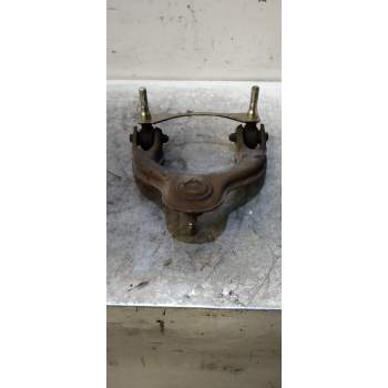 BRAZO SUSPENSION SUPERIOR DELANTERO IZQUIERDO 