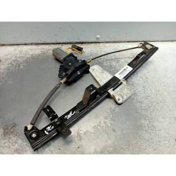 ELEVALUNAS DELANTERO IZQUIERDO 6004PA1056 EA0403 5P