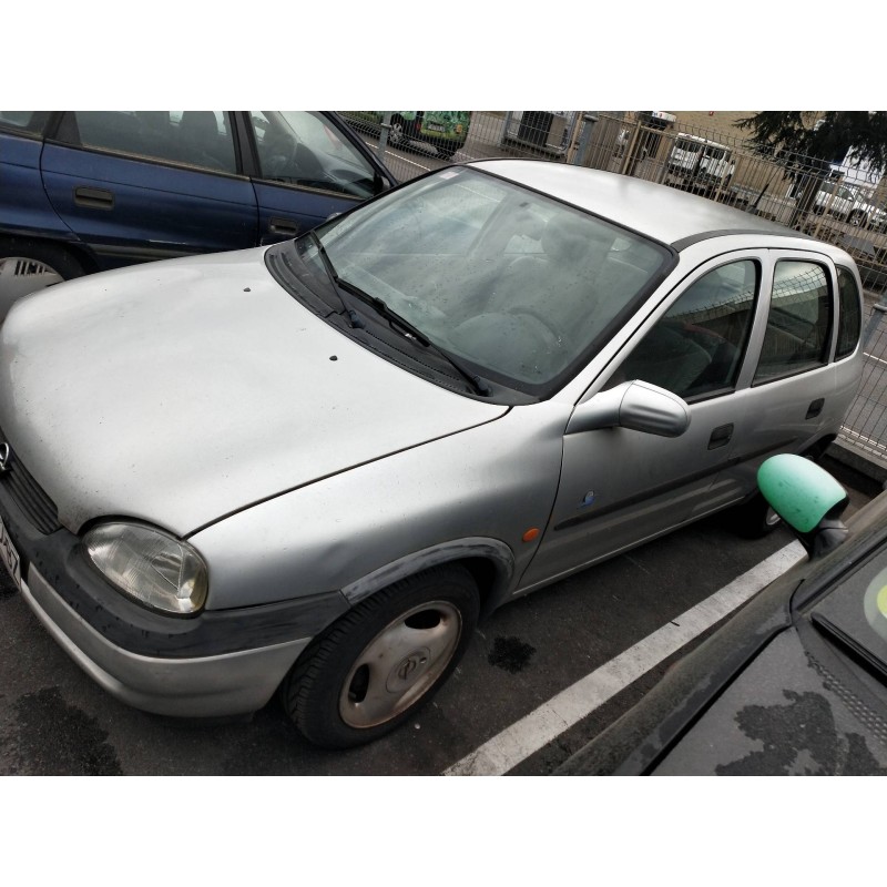 opel corsa b del año 1998