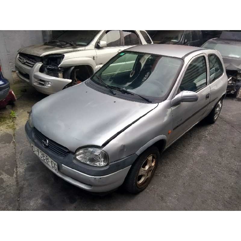 opel corsa b del año 1999