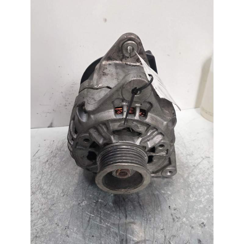 Recambio de alternador para ford ka (ccq) básico referencia OEM IAM 0123310054 BOSCH 1999