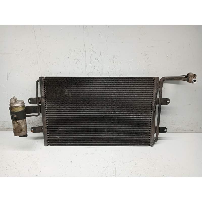 Recambio de condensador / radiador aire acondicionado para audi a3 (8l) referencia OEM IAM 1J0820413D  1996