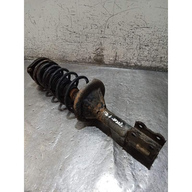 Recambio de amortiguador trasero izquierdo para kia sephia sedán (fa) 1.5 i referencia OEM IAM  15G 1996