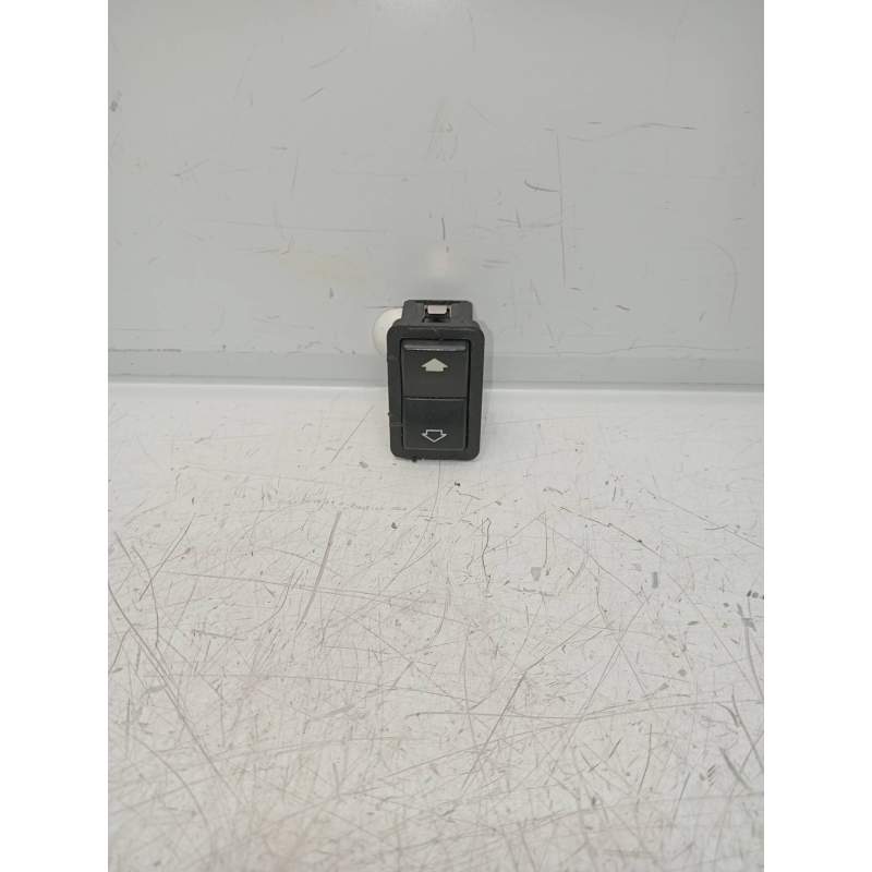 Recambio de mando elevalunas trasero derecho para bmw serie 7 (e38) 740il automático referencia OEM IAM   