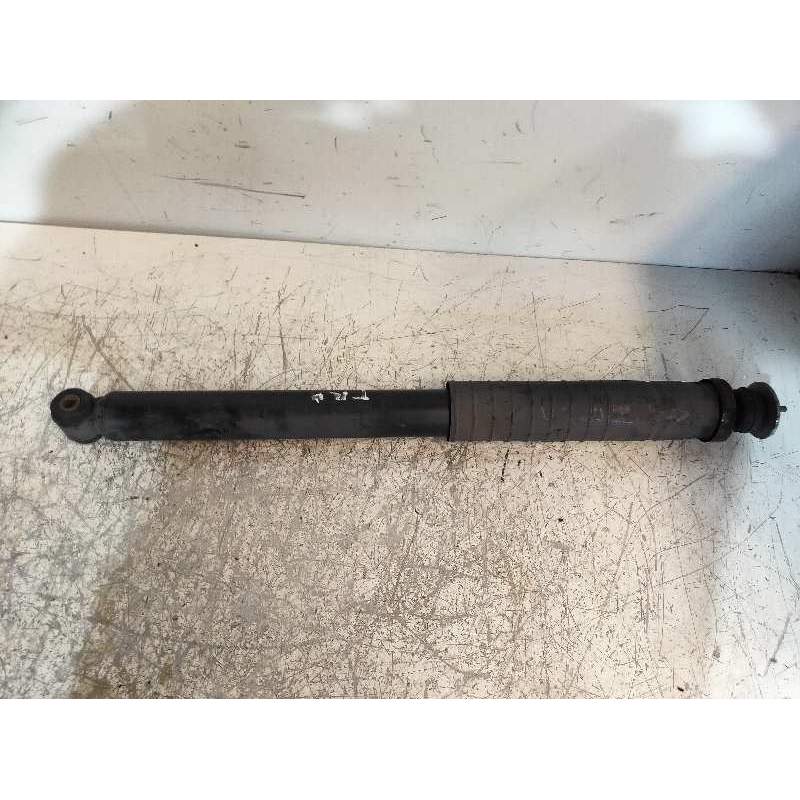 Recambio de amortiguador trasero derecho para mercedes-benz clase b (w245) 200 (245.233) referencia OEM IAM A1693260700 200CDI 2