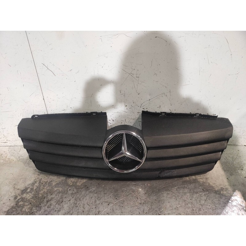 Recambio de rejilla delantera para mercedes vaneo (w414) furgoneta compacta cdi (414.700) referencia OEM IAM A4148880060  