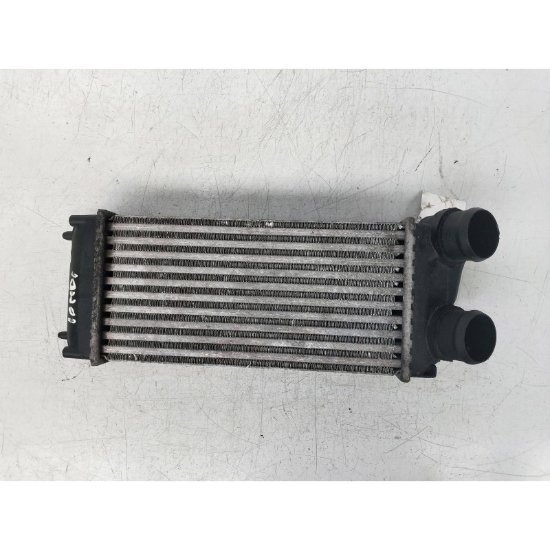 Recambio de intercooler para citroen c4 sedan 1.6 16v hdi fap referencia OEM IAM 648551880 993727UF 