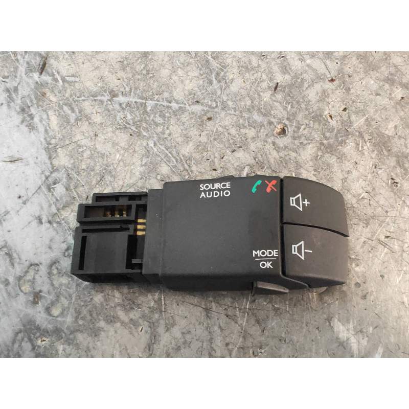 Recambio de mando multifuncion para dacia logan ii ambiance referencia OEM IAM 255522448R 344422023GB 