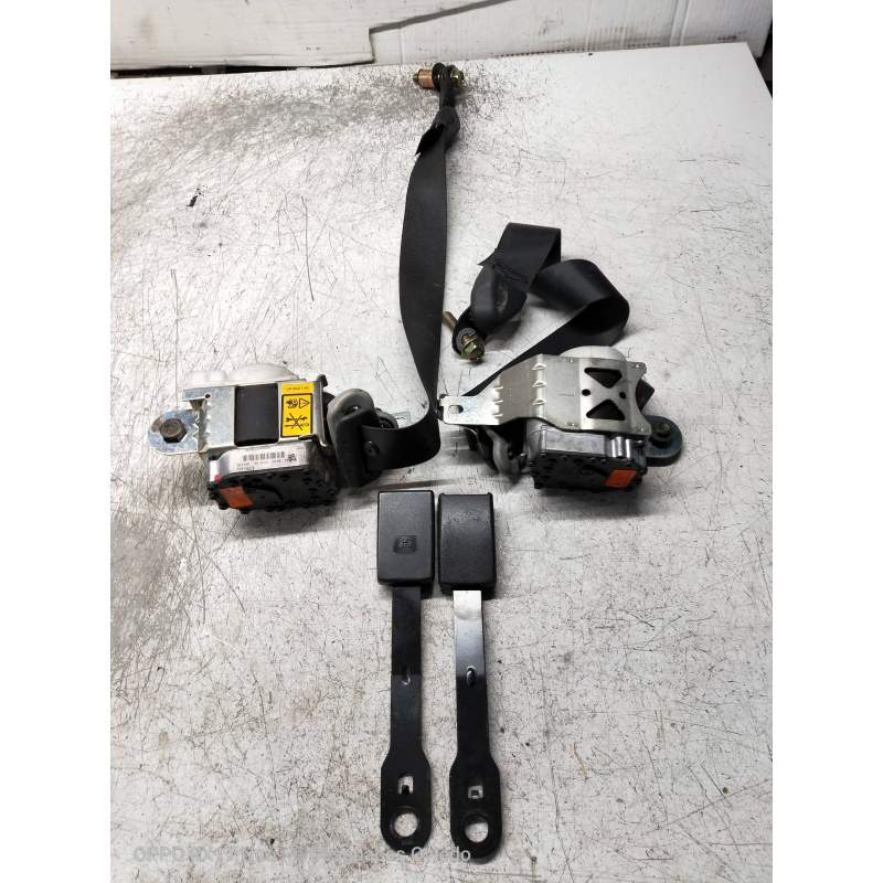 Recambio de juego cinturones delantero para mg serie 45 (t/rt) classic referencia OEM IAM   4P