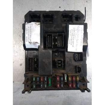 CAJA RELES / FUSIBLES 9651197380 BSI J01 00 