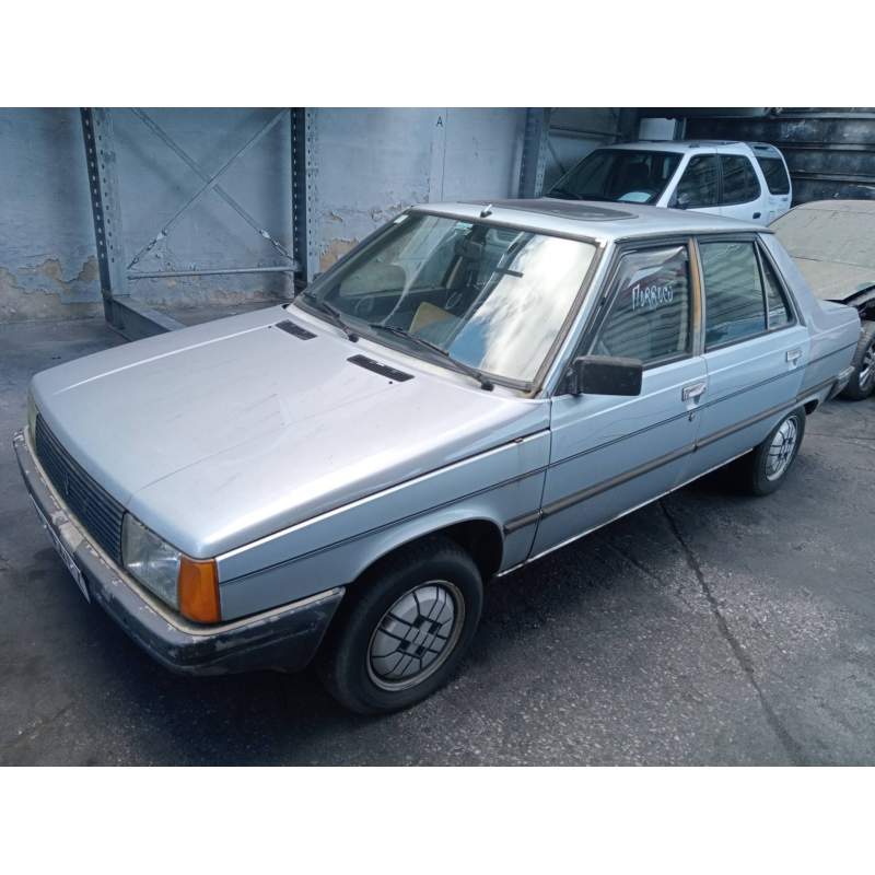 RENAULT 9